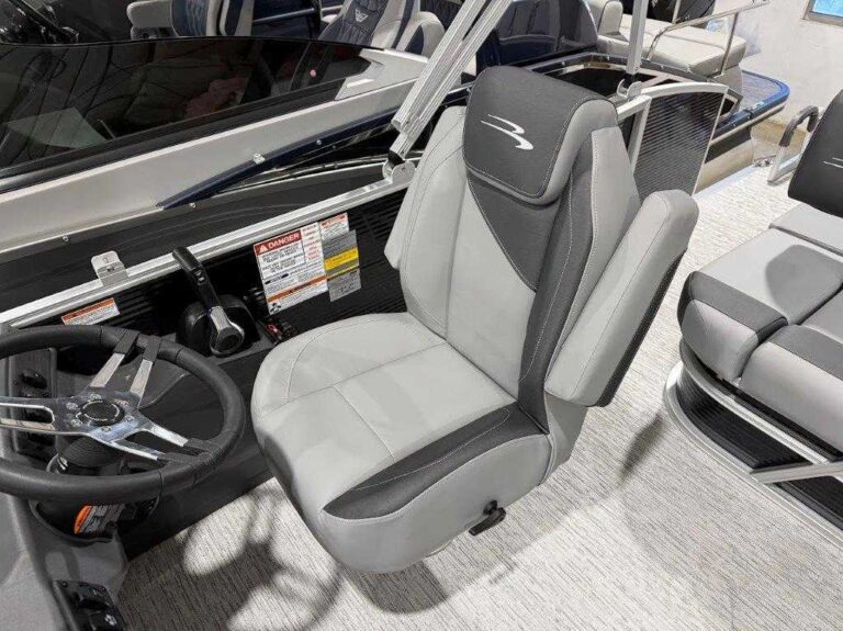 2026 Bennington 20SSB - SPS - SPECIAL PACKAGE US-ETWS9161J526 [photo 17]